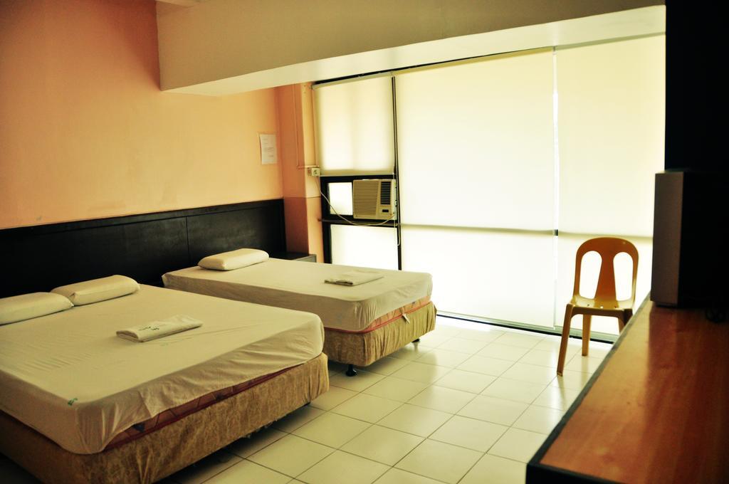 Gv Hotel - Lapu-Lapu City Oda fotoğraf